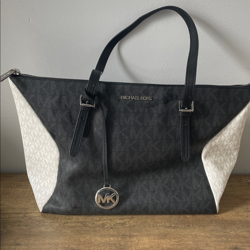 Michael Kors Black and Cream Signature Tote